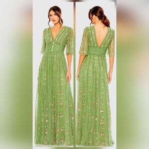 New Mac Duggal Size 12 Floral V-Neck Ruffle Detail Empire Waist Gown